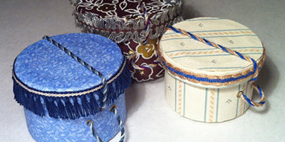 backe_hatboxes_12web Hatboxes
